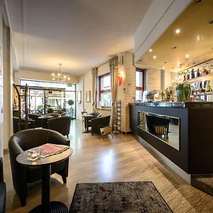 Hotel Corona Hotel Tirano