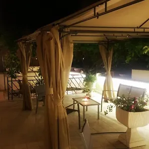 2* Casa de hóspedes Garden House - Luxury - Only Self Check In
